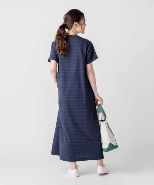 L.L.Bean(エルエルビーン)の「【JAPAN EDITION】ビーンズ・クルーネック・ドレス ジャパン・フィット(ワンピース・レディース・ブルー系その他/オフホワイト/ブラック/ブルー系その他2・MEDIUM)」の5枚目の写真