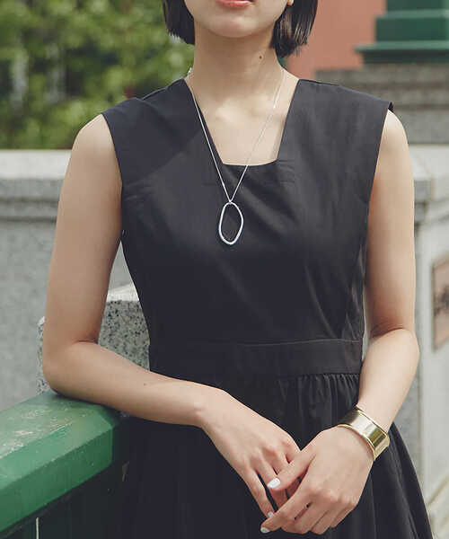 N.（N. Natural Beauty Basic）（エヌエヌナチュラルビューティーベーシック）の「オーバルポイントロングネックレス（ネックレス・レディース・シルバー/ゴールド・FREE）」の5枚目の写真