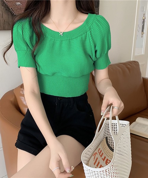 NinaetLina(ニナエリナ)の「オフショルカットソー(Tシャツ/カットソー・レディース・ネイビー/ブラック/ホワイト/グリーン・FREE)」の3枚目の写真