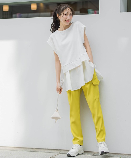 VICKY(ビッキー)の「【1枚で簡単オシャレ!】切り替えレイヤードトップス《洗濯機で洗える》(Tシャツ/カットソー・レディース・ブラック/グレー/ホワイト/イエロー・M)」の7枚目の写真