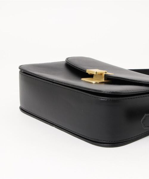 LA VORAGINE(ラ ヴォラジネ)の「2wayスクエアショルダーバッグ メッセンジャーバッグ(メッセンジャーバッグ・レディース・ブラック/ダークブラウン/ホワイト/ブラウン・FREE)」の19枚目の写真