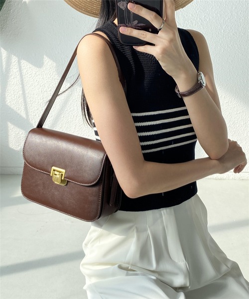 LA VORAGINE(ラ ヴォラジネ)の「2wayスクエアショルダーバッグ メッセンジャーバッグ(メッセンジャーバッグ・レディース・ブラック/ダークブラウン/ホワイト/ブラウン・FREE)」の1枚目の写真