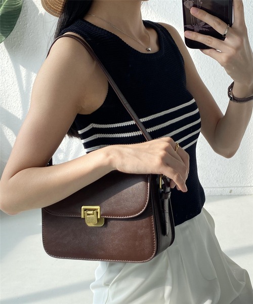 LA VORAGINE(ラ ヴォラジネ)の「2wayスクエアショルダーバッグ メッセンジャーバッグ(メッセンジャーバッグ・レディース・ブラック/ダークブラウン/ホワイト/ブラウン・FREE)」の8枚目の写真