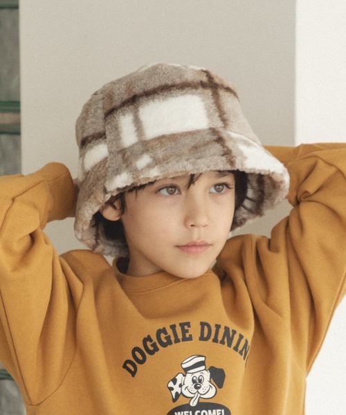 pairmanon(ペアマノン)の「素材いろいろ バケットハット(ハット・キッズ・ホワイト系その他/ライトブルー/ベージュ/アイボリー/ブラウン・FREE)」の4枚目の写真