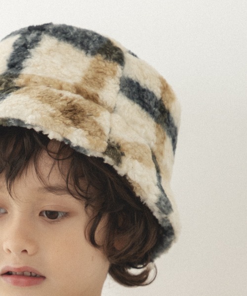 pairmanon(ペアマノン)の「素材いろいろ バケットハット(ハット・キッズ・ホワイト系その他/ライトブルー/ベージュ/アイボリー/ブラウン・FREE)」の16枚目の写真