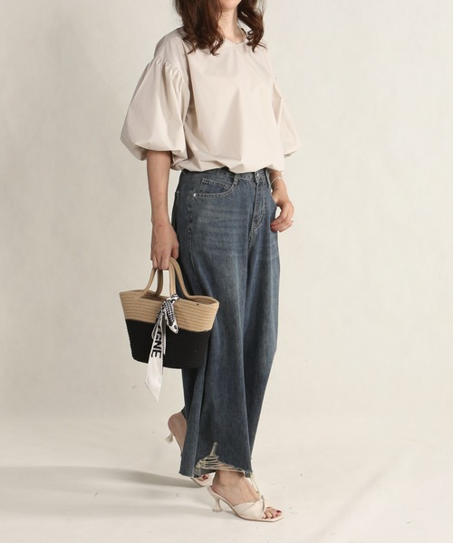 Mayree(メイリー)の「AURORIA/バックリボンVネックパフスリーブブラウス(シャツ/ブラウス・レディース・ピンク/ホワイト/ブラック/グレー/ライトベージュ・FREE)」の11枚目の写真