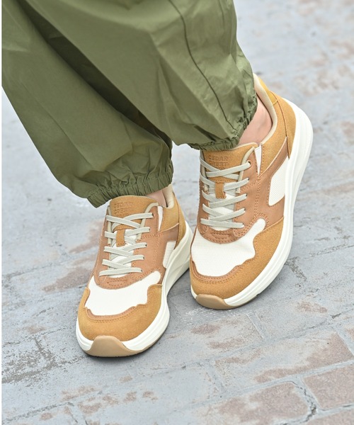 CEDAR CREST(セダークレスト )の「【CEDAR CREST】スパットシューズ(スニーカータイプ) 手を使わずに履ける【22.5cm~25.0cm】(スニーカー・レディース・ライトブラウン/ピンク/カーキ/グレー/ホワイト/ブルー/カーキオリーブ/パープル/ブラック/キャメル/ブラック×パープル・24.5cm/22.5cm/23.0cm/23.5cm/24.0cm/25.0cm/22.0cm)」の5枚目の写真