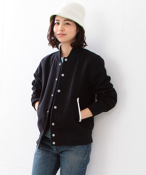 BEAMS BOY(ビームスボーイ)の「BEAMS BOY / スタジャン(ブルゾン・レディース・チャコールグレー/ネイビー・ONE SIZE)」の2枚目の写真