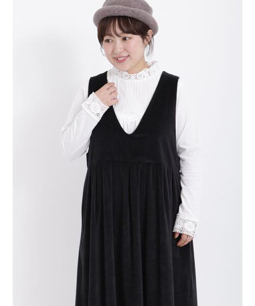 Samansa Mos2(サマンサ モスモス)の「スタンドレースインナーカットソー(Tシャツ/カットソー・レディース・ブラック/オフホワイト/ベージュ・F)」の9枚目の写真