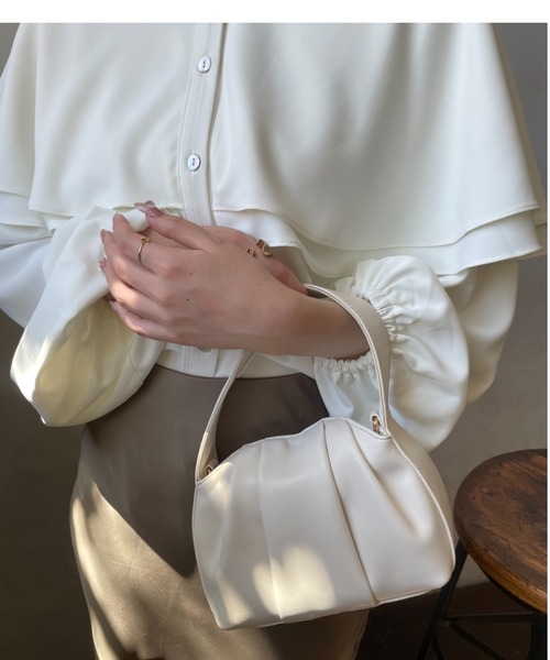 mellowneon(メロウネオン)の「2wayギャザーバッグ(ハンドバッグ・レディース・アイボリー/ブラック/ミント/ピンク/ブラウン/ブルー・FREE)」の10枚目の写真