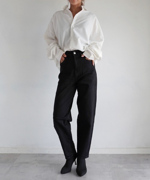 Rashik(ラシク)の「カーブデニムパンツ(デニムパンツ・レディース・ブラック/ブルー・S/M)」の8枚目の写真