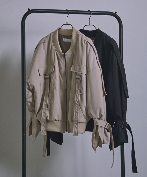 MIELI INVARIANT（ミエリインヴァリアント）の「Beltest Nylon MA-1