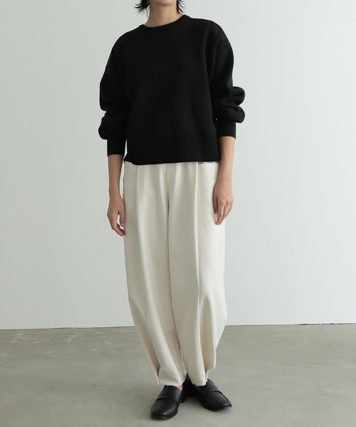 for/c（フォーシー）の「[新色追加]スウェットライクスナップボタンニットミドルカーディガン【サスティナブル】（カーディガン/ボレロ・レディース・ブルーグレー/ブラック/ライトベージュ/ライトパープル/ネイビー/レッド/チャコールグレー/ピンク/オフホワイト/ブラウン/グレー・LL/L/M）」の18枚目の写真