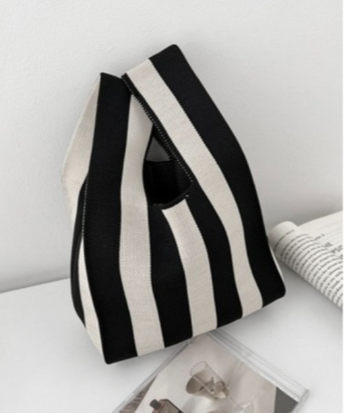 Burner(バーナー)の「【OKUOKU Recommend Select】 ジャガードニットバッグ oku-bag-707438605487-5 U(トートバッグ・レディース・その他17/ブラック系その他2/その他31/その他5/その他9/ライトブラウン/その他25/ピンク系その他/その他34/その他20/その他6/その他27/その他10/グリーン系その他/その他23/その他16/その他28/その他19/その他1/グリーン系その他2/その他30/その他35/その他21/その他15/その他26/その他8/その他11/その他12/その他/その他18/イエロー系その他/その他33/その他29/その他22/その他2/その他4/その他32/ブラウン系その他/その他24/その他3/その他7/ブラック系その他・FREE)」の22枚目の写真
