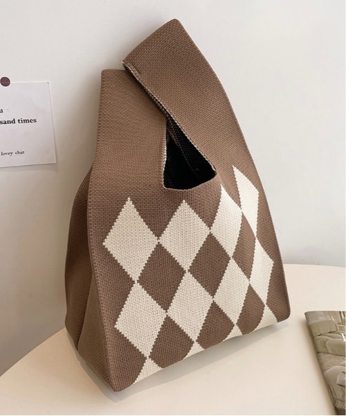 Burner(バーナー)の「【OKUOKU Recommend Select】 ジャガードニットバッグ oku-bag-707438605487-5 U(トートバッグ・レディース・その他17/ブラック系その他2/その他31/その他5/その他9/ライトブラウン/その他25/ピンク系その他/その他34/その他20/その他6/その他27/その他10/グリーン系その他/その他23/その他16/その他28/その他19/その他1/グリーン系その他2/その他30/その他35/その他21/その他15/その他26/その他8/その他11/その他12/その他/その他18/イエロー系その他/その他33/その他29/その他22/その他2/その他4/その他32/ブラウン系その他/その他24/その他3/その他7/ブラック系その他・FREE)」の4枚目の写真