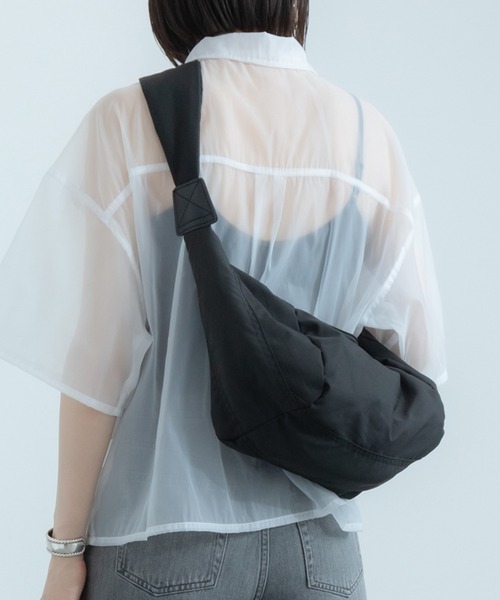 HEILIS（ヘイリス）の「2WAYショルダーバッグ / メッセンジャーバッグ ボディバッグ 肩掛けバッグ ストリート（メッセンジャーバッグ・レディース・ブラック・FREE）」の5枚目の写真