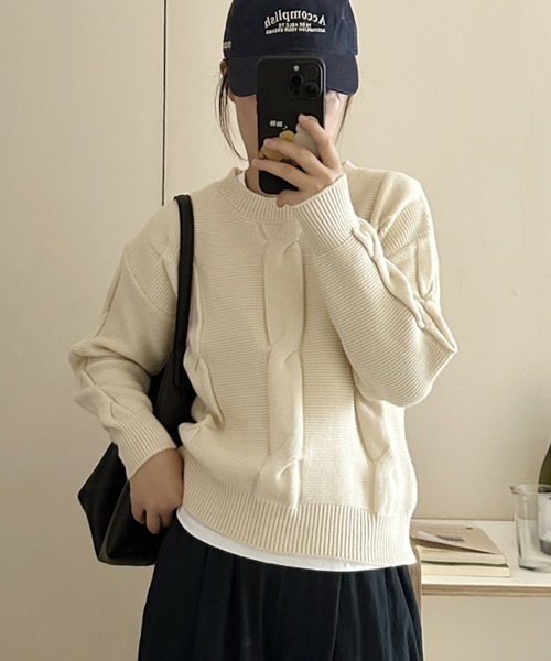 Doux Belle(ドゥーベル)の「ツイスト編みニットセーター(ニット/セーター・レディース・ブラック/ベージュ/ホワイト/グレイッシュベージュ・FREE)」の8枚目の写真