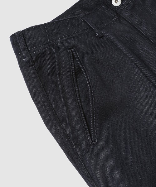 COMME des GARCONS HOMME（コム デ ギャルソン・オム）の「ワンタック ワイドデニム（デニムパンツ・メンズ・ネイビー・L/M/S/XS）」の2枚目の写真