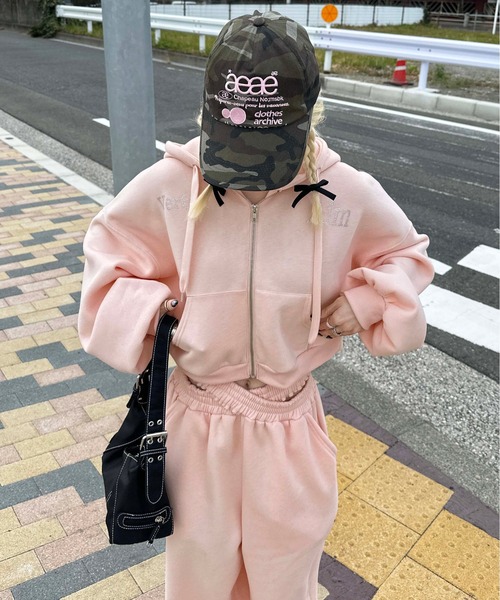 sedacle girl（セダクルガール）の「裏起毛ラインストーンフーディー【SETUP着用可能】（パーカー・レディース・ブラック/ピンク/グレー・FREE）」の3枚目の写真
