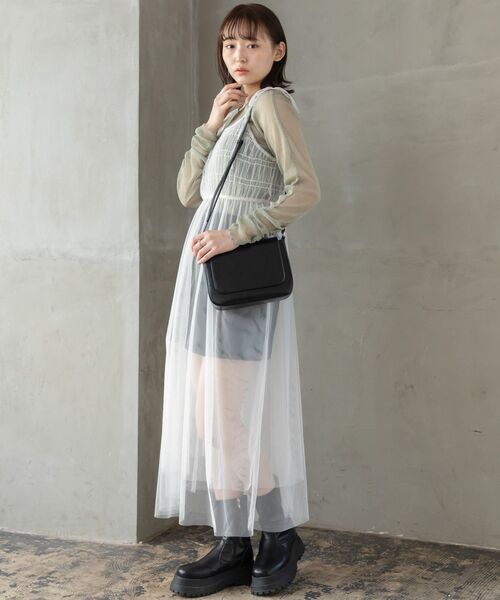 RETRO GIRL(レトロガール)の「フラップショルダーバッグ(ショルダーバッグ・レディース・シルバー/ブラック/レッド・ONE SIZE)」の6枚目の写真