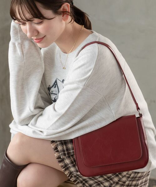 RETRO GIRL(レトロガール)の「フラップショルダーバッグ(ショルダーバッグ・レディース・シルバー/ブラック/レッド・ONE SIZE)」の18枚目の写真