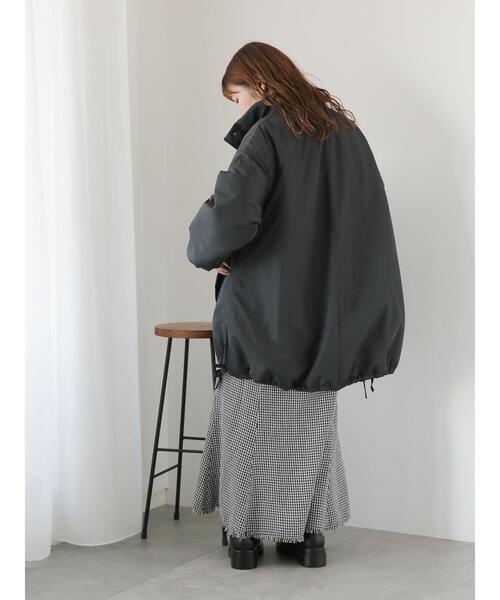 ehka sopo(エヘカソポ)の「中綿スタンドカラージャケット(ノーカラージャケット・レディース・ベージュ/キナリ/ブラック・F)」の20枚目の写真