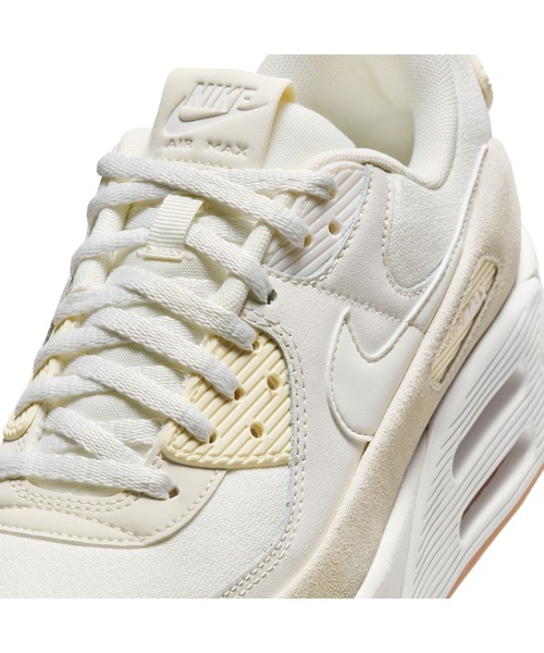 NIKE(ナイキ)の「【NIKE】NIKE AIR MAX 90 LV8(スニーカー・レディース・アイボリー・22.5cm/23cm/24.5cm/23.5cm/25cm/24cm/25.5cm)」の6枚目の写真