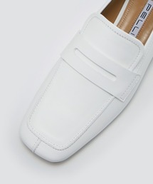 PELLICO（ペリーコ）の「CLIO スムース ローファー 1.0cm BRIGHT WHITE