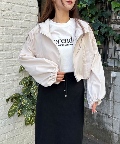 INGNI（イング）の「クロップド丈マウンテンパーカー（マウンテンパーカー・レディース・アイボリー/ブラック/ブルー系/ピンク・M）」の10枚目の写真