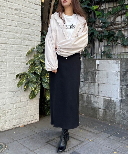 INGNI（イング）の「クロップド丈マウンテンパーカー（マウンテンパーカー・レディース・アイボリー/ブラック/ブルー系/ピンク・M）」の13枚目の写真