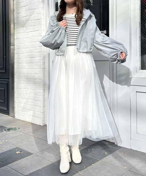 INGNI（イング）の「クロップド丈マウンテンパーカー（マウンテンパーカー・レディース・アイボリー/ブラック/ブルー系/ピンク・M）」の21枚目の写真