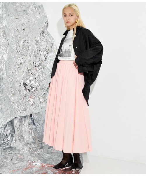 Settimissimo（セッティミッシモ）の「バックシャーリングヘム シャツジャケット（ブルゾン・レディース・ブラック/ベージュ・FREE）」の9枚目の写真