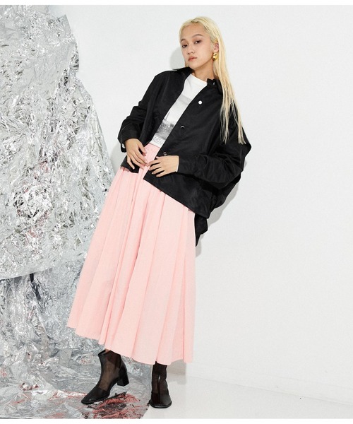 Settimissimo（セッティミッシモ）の「バックシャーリングヘム シャツジャケット（ブルゾン・レディース・ブラック/ベージュ・FREE）」の11枚目の写真