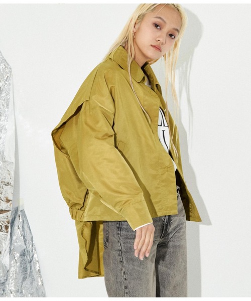 Settimissimo（セッティミッシモ）の「バックシャーリングヘム シャツジャケット（ブルゾン・レディース・ブラック/ベージュ・FREE）」の12枚目の写真