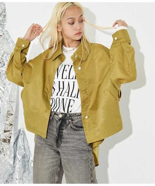 Settimissimo（セッティミッシモ）の「バックシャーリングヘム シャツジャケット（ブルゾン・レディース・ブラック/ベージュ・FREE）」の13枚目の写真