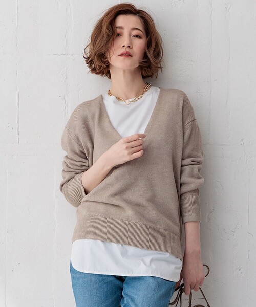 23区 S(ニジュウサンクチイサイサイズ)の「【CLASSY.6月号掲載/洗える】ピュアリネンバルキー Vネックニット(ニット/セーター・レディース・アイボリー系/グレー系/黄土色系/ダークブラウン系・32)」の3枚目の写真