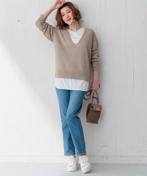 23区 S(ニジュウサンクチイサイサイズ)の「【CLASSY.6月号掲載/洗える】ピュアリネンバルキー Vネックニット(ニット/セーター・レディース・アイボリー系/グレー系/黄土色系/ダークブラウン系・32)」の12枚目の写真