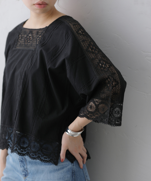 La TOTALITE（ラトータリテ）の「【ne Quittez pas/ヌキテパ 】CAMBRIC*LACE TOP（シャツ/ブラウス・レディース・ホワイト/ブラック・FREE）」の2枚目の写真