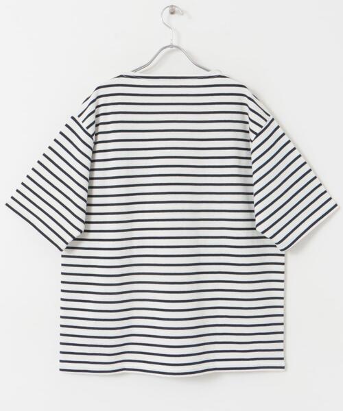 FORK&SPOON(フォークアンドスプーン)の「FORK&SPOON ボートネックボーダーショートスリーブ(Tシャツ/カットソー・メンズ・ブルー系その他/グリーン系その他/グレー系その他/ホワイト系その他・4/5)」の11枚目の写真