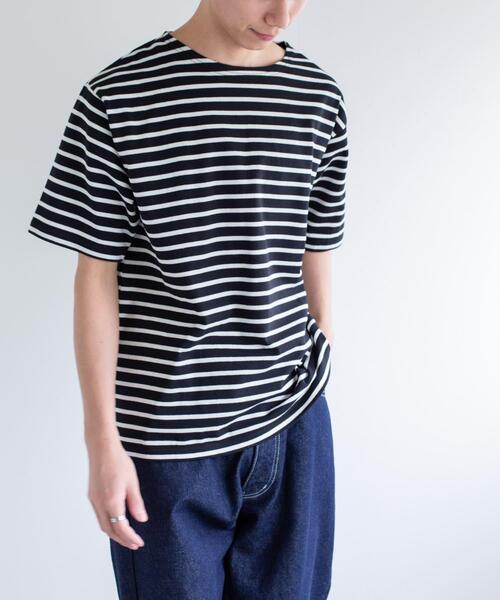 FORK&SPOON(フォークアンドスプーン)の「FORK&SPOON ボートネックボーダーショートスリーブ(Tシャツ/カットソー・メンズ・ブルー系その他/グリーン系その他/グレー系その他/ホワイト系その他・4/5)」の14枚目の写真