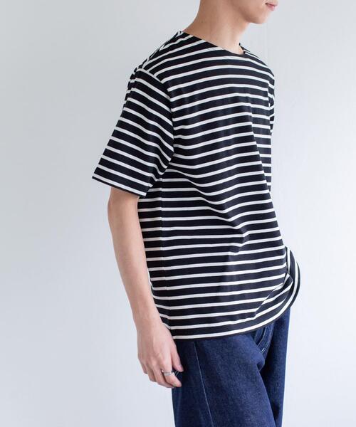 FORK&SPOON(フォークアンドスプーン)の「FORK&SPOON ボートネックボーダーショートスリーブ(Tシャツ/カットソー・メンズ・ブルー系その他/グリーン系その他/グレー系その他/ホワイト系その他・4/5)」の17枚目の写真