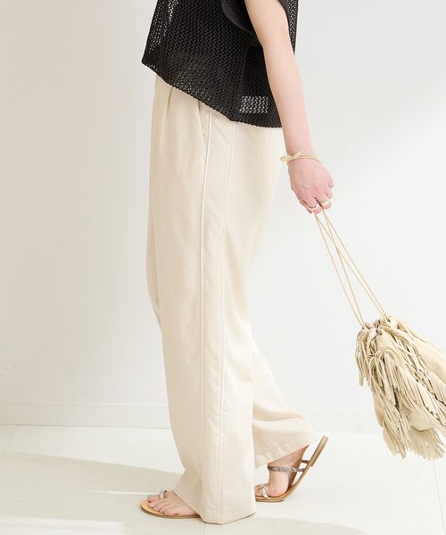 B.C STOCK（ベーセーストック）の「コードラインタックパンツ（スラックス・レディース・ブルー/ブラック/アイボリー・FREE）」の21枚目の写真