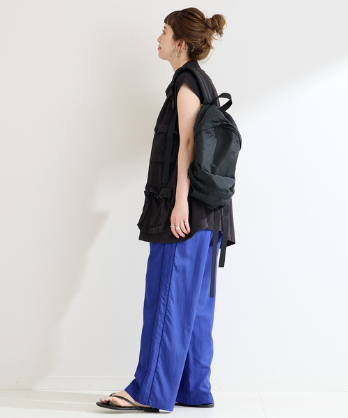 B.C STOCK（ベーセーストック）の「コードラインタックパンツ（スラックス・レディース・ブルー/ブラック/アイボリー・FREE）」の16枚目の写真