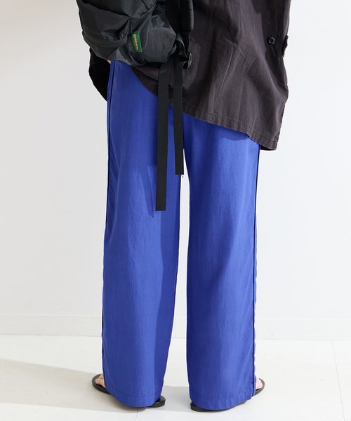 B.C STOCK（ベーセーストック）の「コードラインタックパンツ（スラックス・レディース・ブルー/ブラック/アイボリー・FREE）」の11枚目の写真