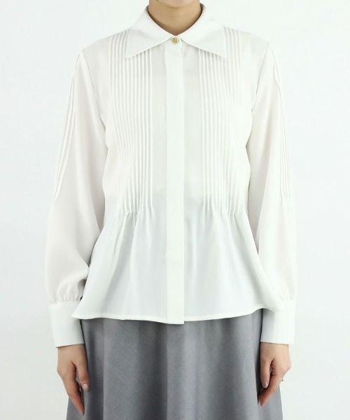 an another angelus（アンアナザーアンジェラス）の「ピンタックデザインシャツ/ananotherangelus（シャツ/ブラウス・レディース・オフホワイト/ライトベージュ・FREE）」の4枚目の写真