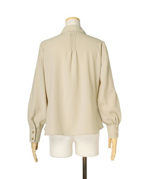 an another angelus（アンアナザーアンジェラス）の「ピンタックデザインシャツ/ananotherangelus（シャツ/ブラウス・レディース・オフホワイト/ライトベージュ・FREE）」の17枚目の写真