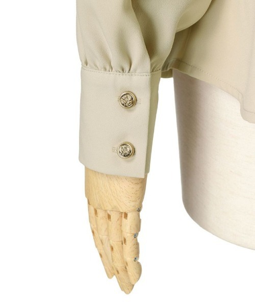 an another angelus（アンアナザーアンジェラス）の「ピンタックデザインシャツ/ananotherangelus（シャツ/ブラウス・レディース・オフホワイト/ライトベージュ・FREE）」の21枚目の写真