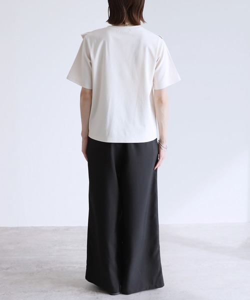 reca(レカ)の「ハニカムフリルTシャツ(Tシャツ/カットソー・レディース・ベージュ/ホワイト/ブラック・FREE)」の14枚目の写真