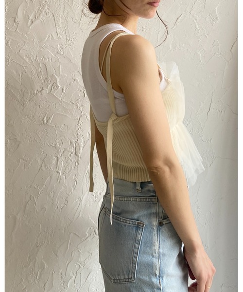 She's Closet（シーズクローゼット）の「フリルチュールビスチェキャミソール（チューブトップ・レディース・アイボリー/グレー/ブラック/グレイッシュベージュ・FREE）」の5枚目の写真