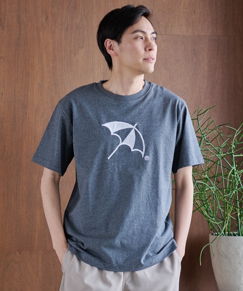 Arnold Palmer(アーノルドパーマー)の「CYCLO 天竺 シェア アンブレラ ロゴ Tシャツ(Tシャツ/カットソー・レディース・パープル/グレー/ホワイト/ブルーグレー・L/M/S/XS/LL)」の16枚目の写真